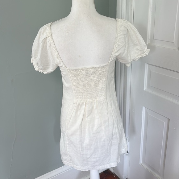 Urban Outfitters Britney Hook & Eye Mini Dress White Cotton Gauzy Size Small - Picture 3 of 5